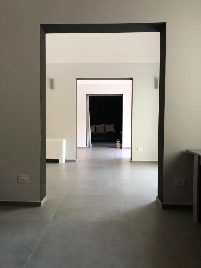 Carlo V - Con Piscina E Giardino Privati Apartamento Lecce Exterior foto