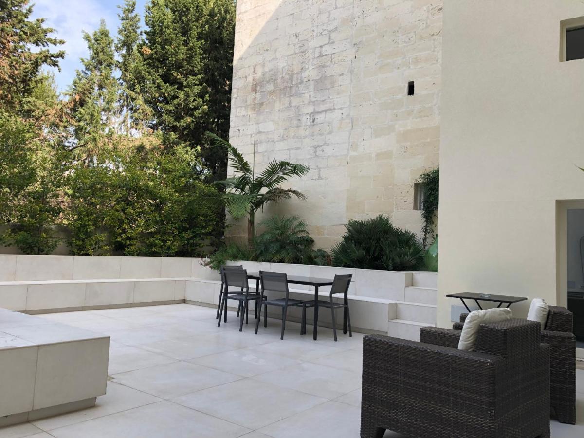 Carlo V - Con Piscina E Giardino Privati Apartamento Lecce Exterior foto